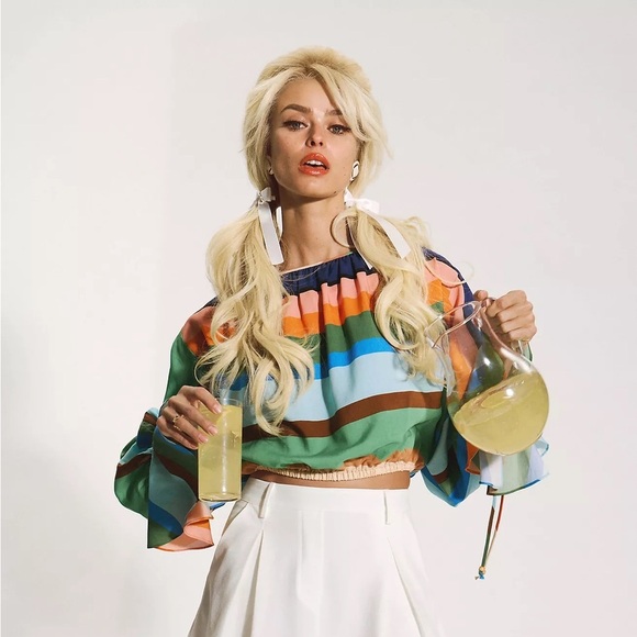 NWT Cinched Bell-Sleeve Blouse - Picture 2 of 5